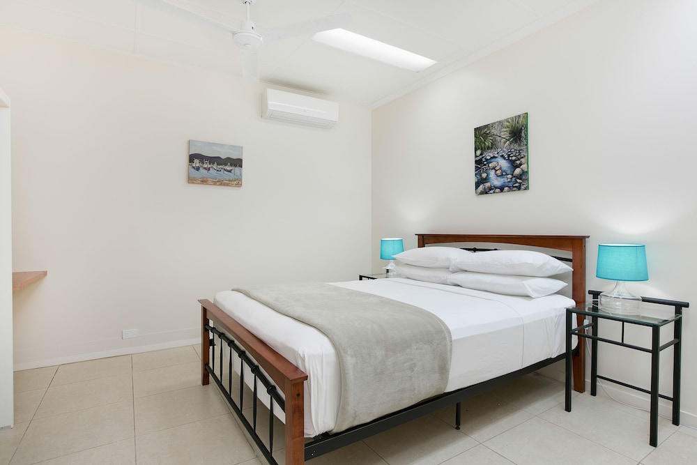 Cairns City Sheridan 24/71