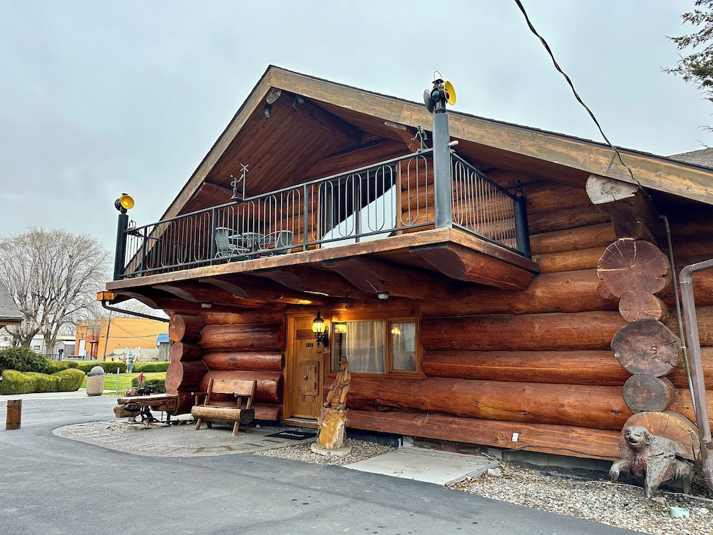 Soap Lake Resort, a Dazzler Select by Wyndham 3/49