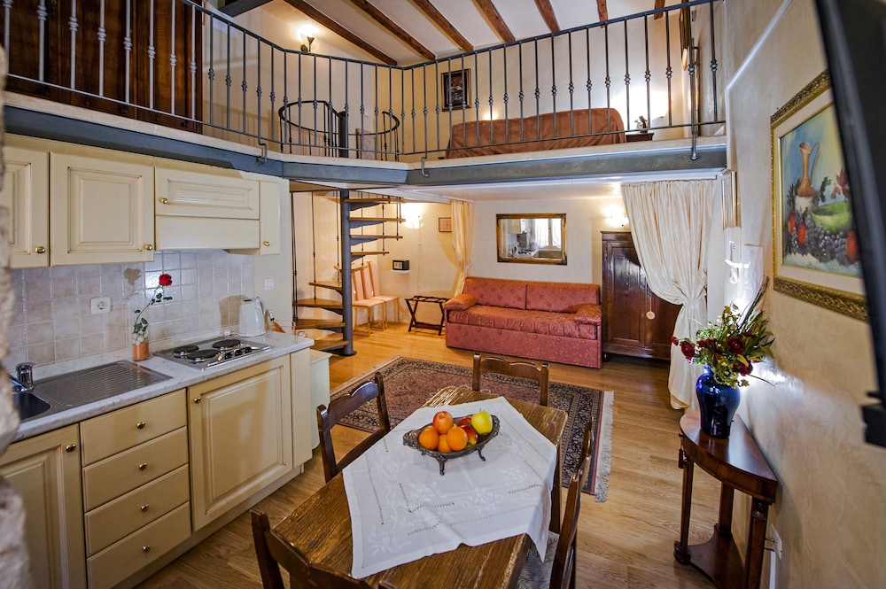 Residence Porta Antica 34/50