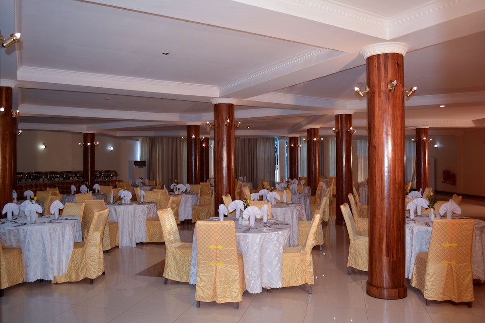 Arusha Corridor Spring Hotel 14/18