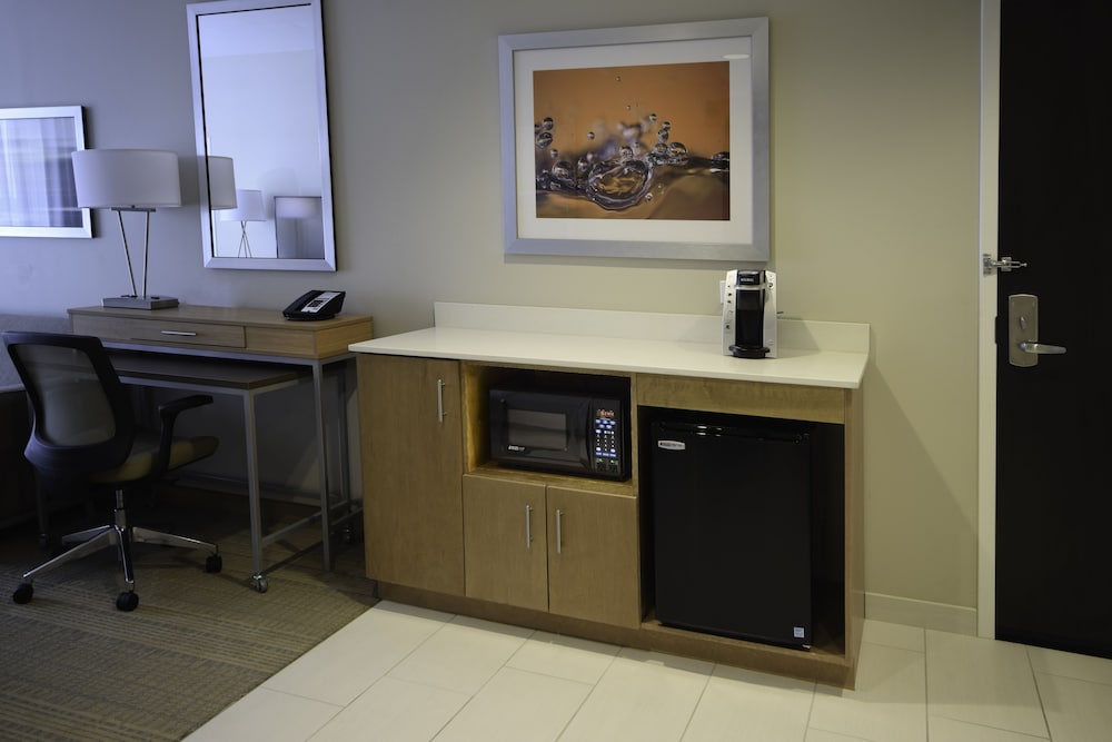 Holiday Inn Cincinnati N - West Chester 60/63
