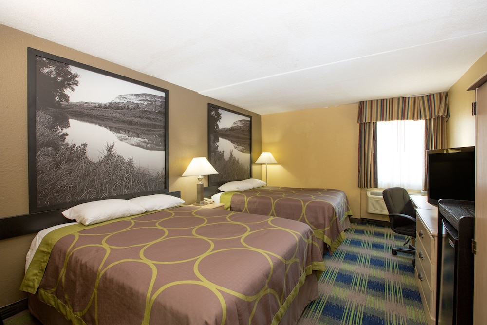 Quality Inn Merriam Kansas City 20/41