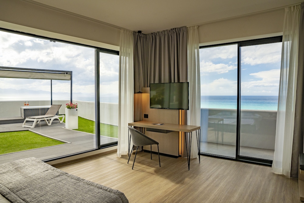 Hotel Costa Verde 24/50
