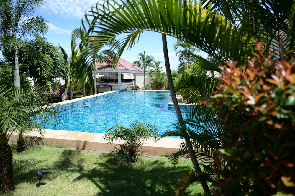 Bangsaray Villa 17/18