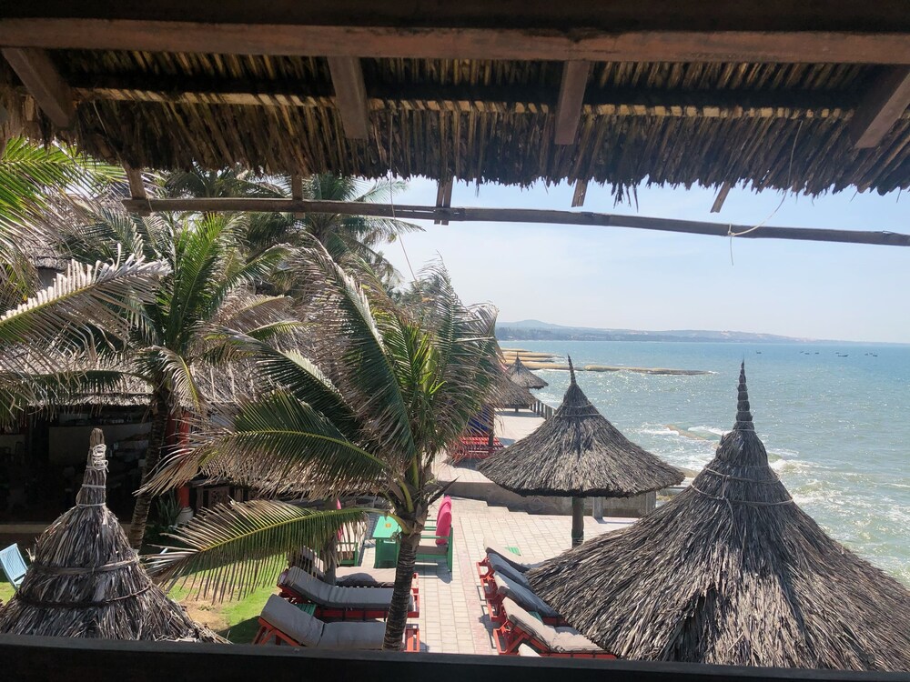 Full Moon Beach 15/70