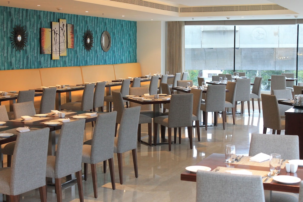Mercure Hyderabad Kcp 64/69