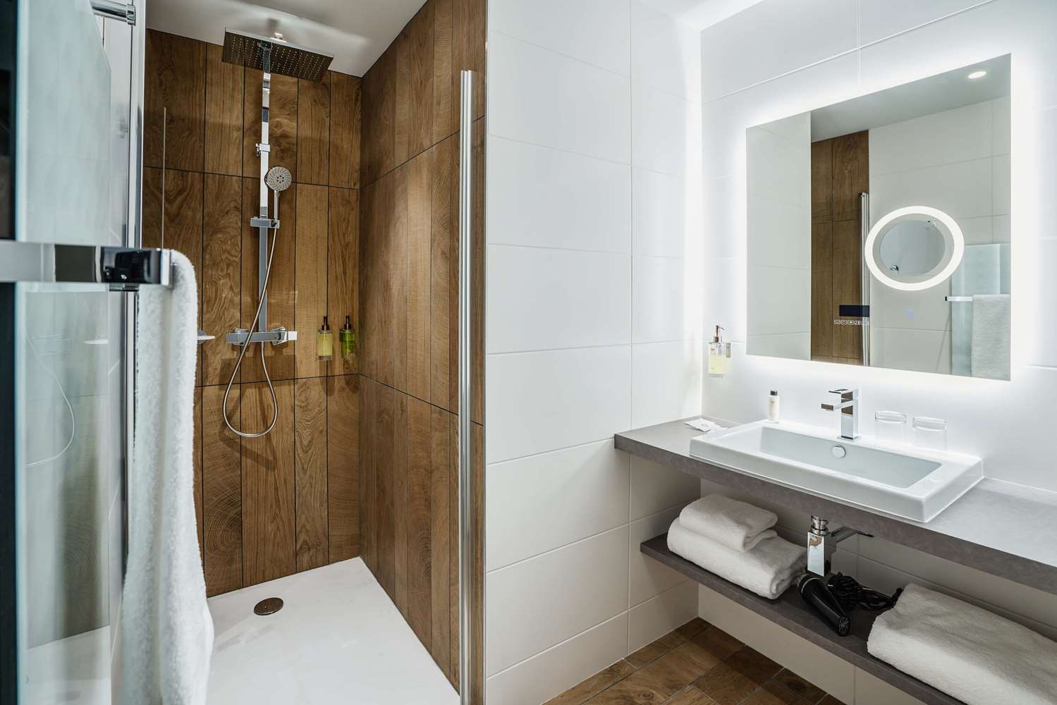 Best Western Premier Hotel De La Cite Royale 53/54