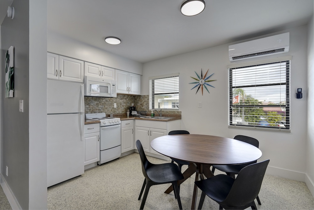 Ocean Villas of Deerfield 48/68