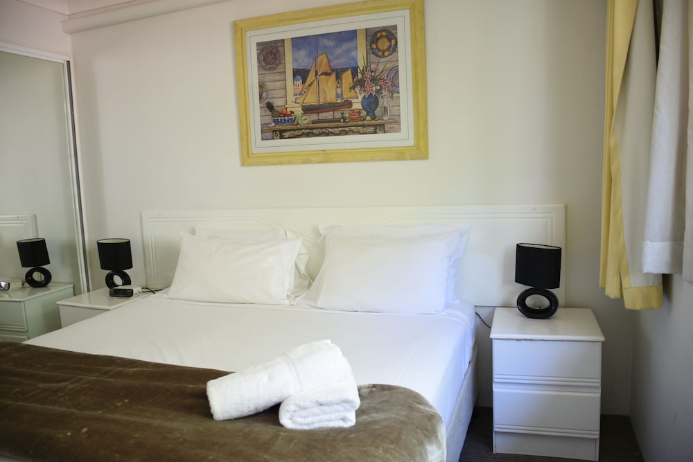 Copacabana Holiday Units 14/49