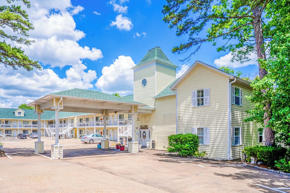 Hotel O Eureka Springs - Christ of Ozark Area 65/73