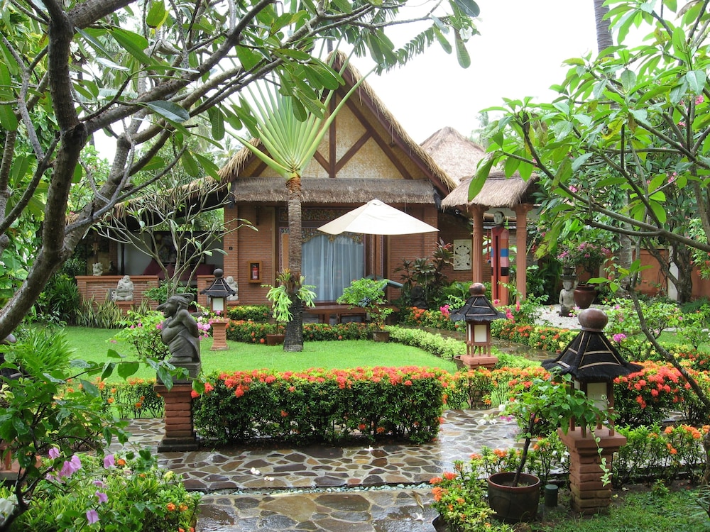 Puri Mas Boutique Resort And Spa 7/50