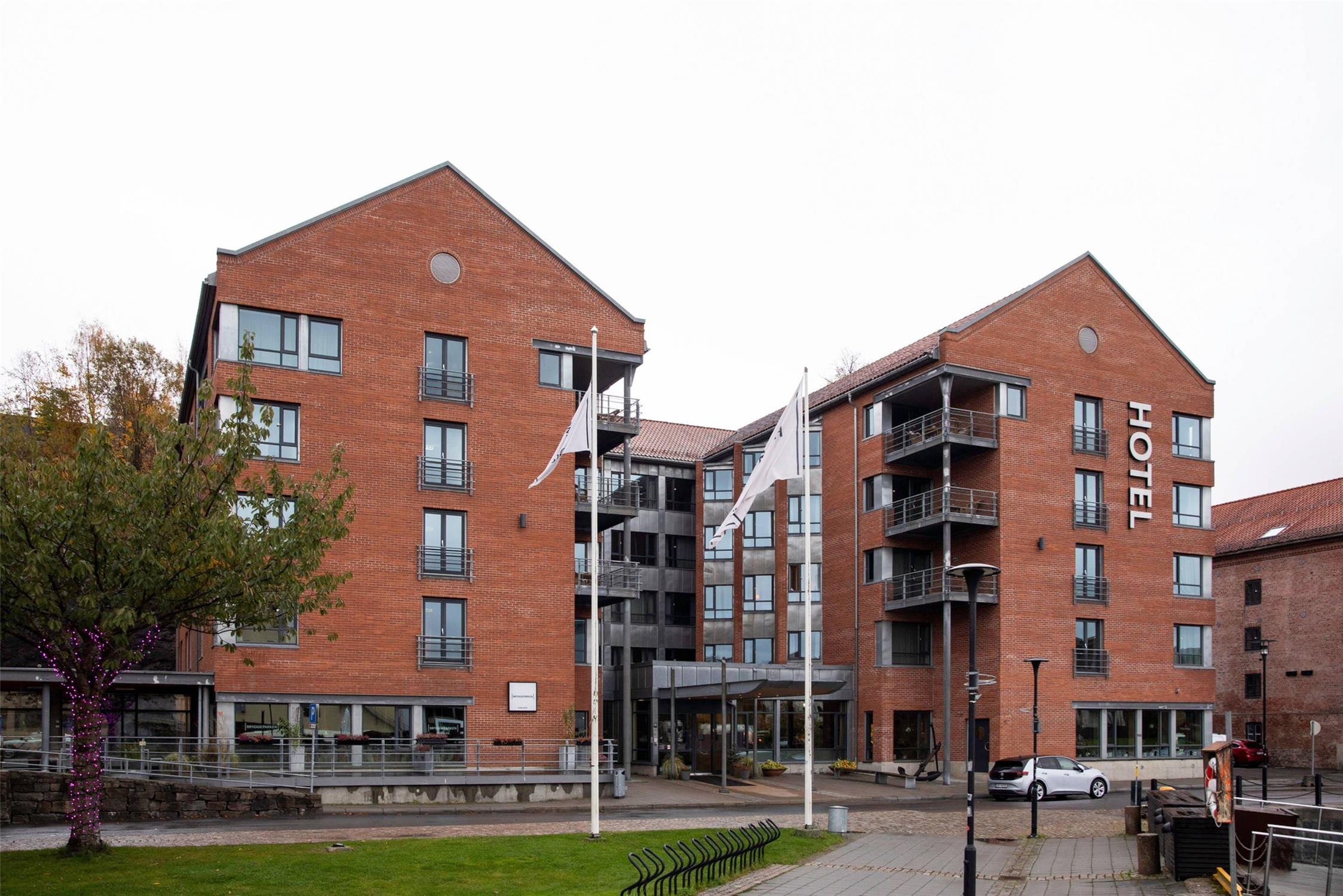 Home Hotel Bryggeparken 2/19