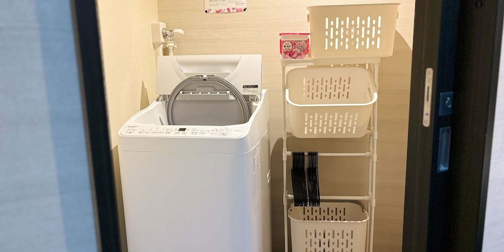 Hotel Frontier Adults Only 23/27