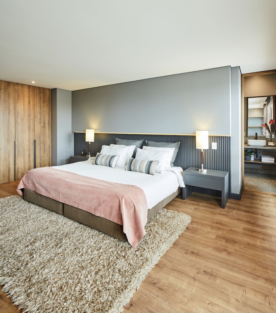 Nico Apartasuites 19/50