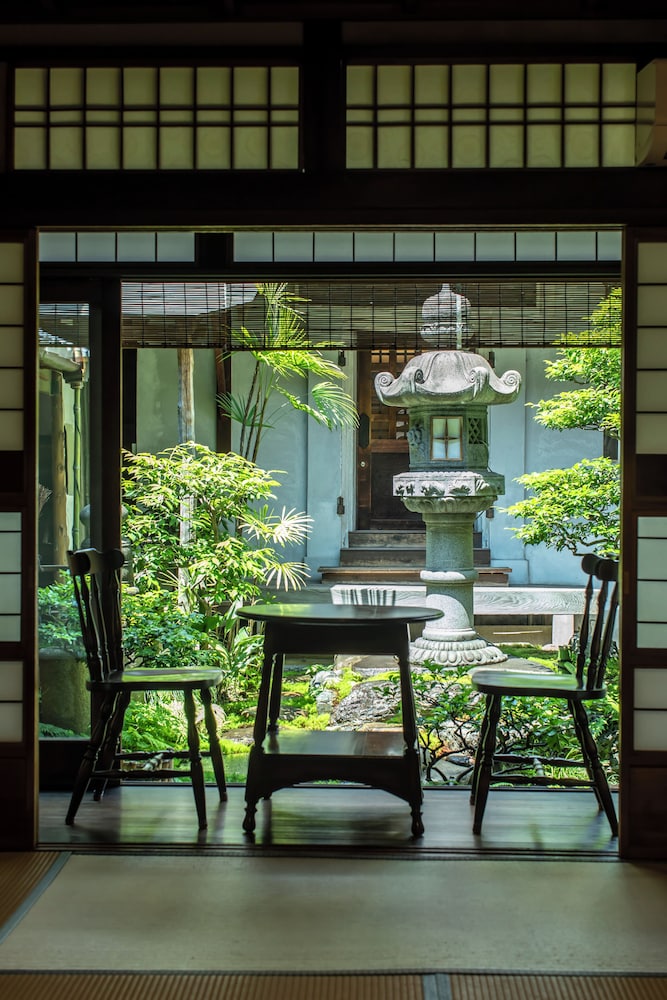 Toshiharu Ryokan 25/50
