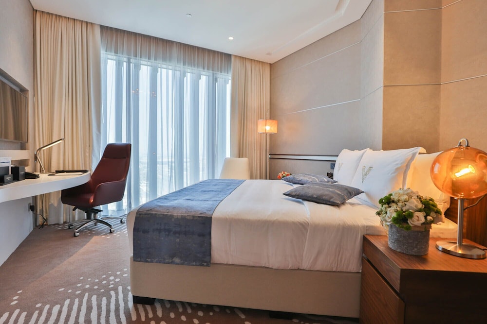 Vip Hotel 18/72