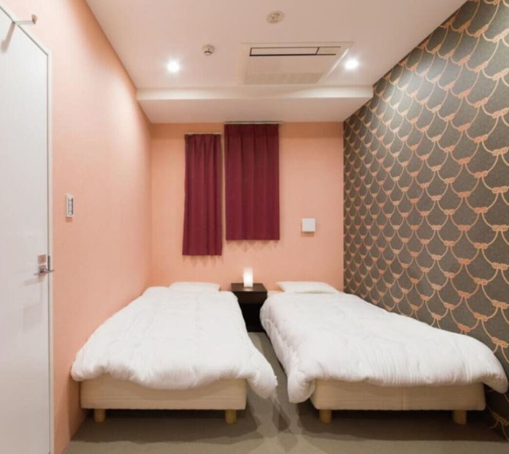 PREMIUM, TWIN BEDS