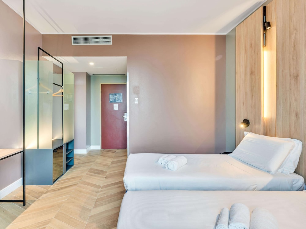 STANDARD, TWIN BEDS
