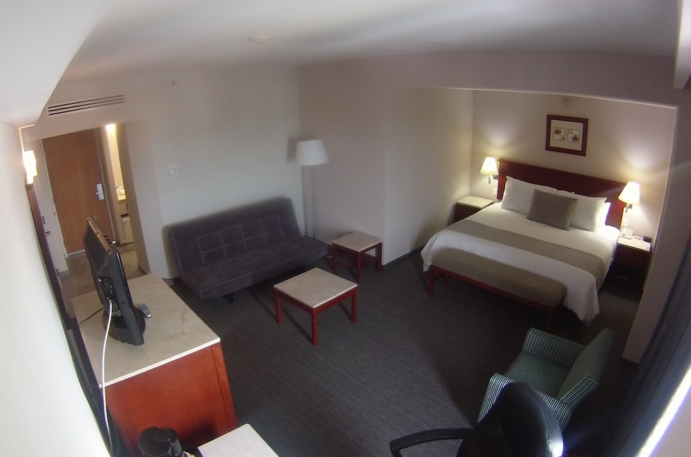 Casa Inn Celaya 48/68