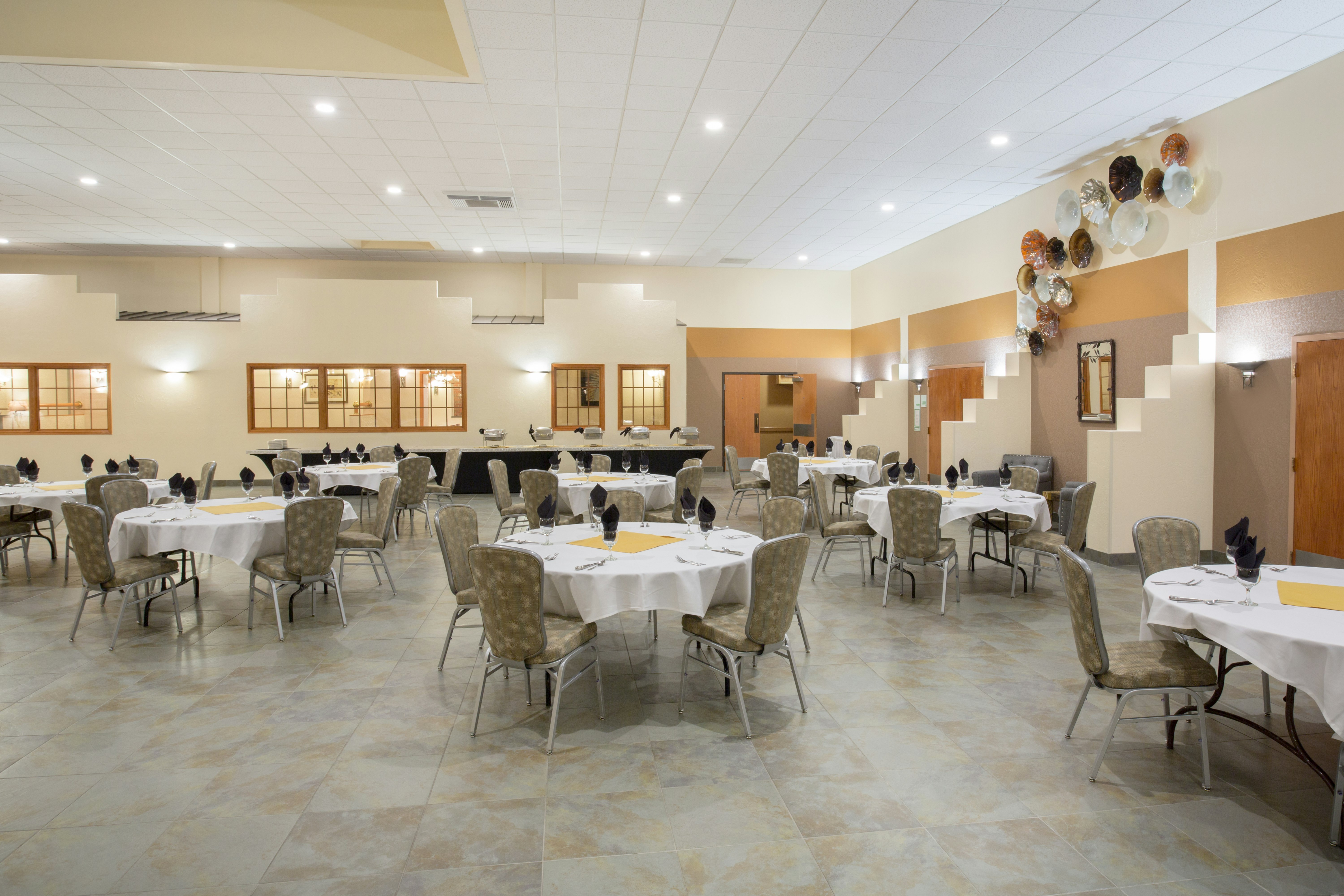 Holiday Inn Riverton Convention Center 42/64