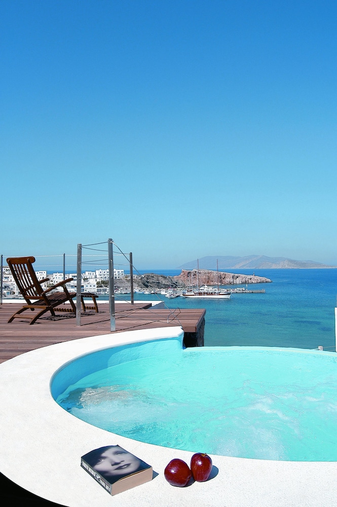Vrahos Boutique Hotel 70/80