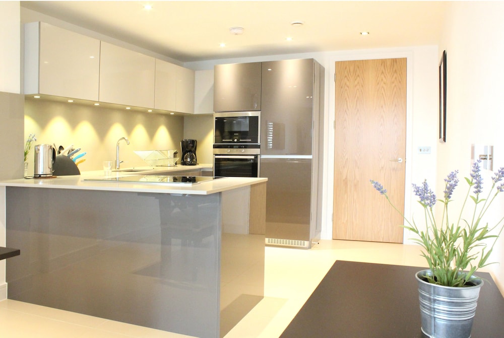 City Centre Apartments London 2/35