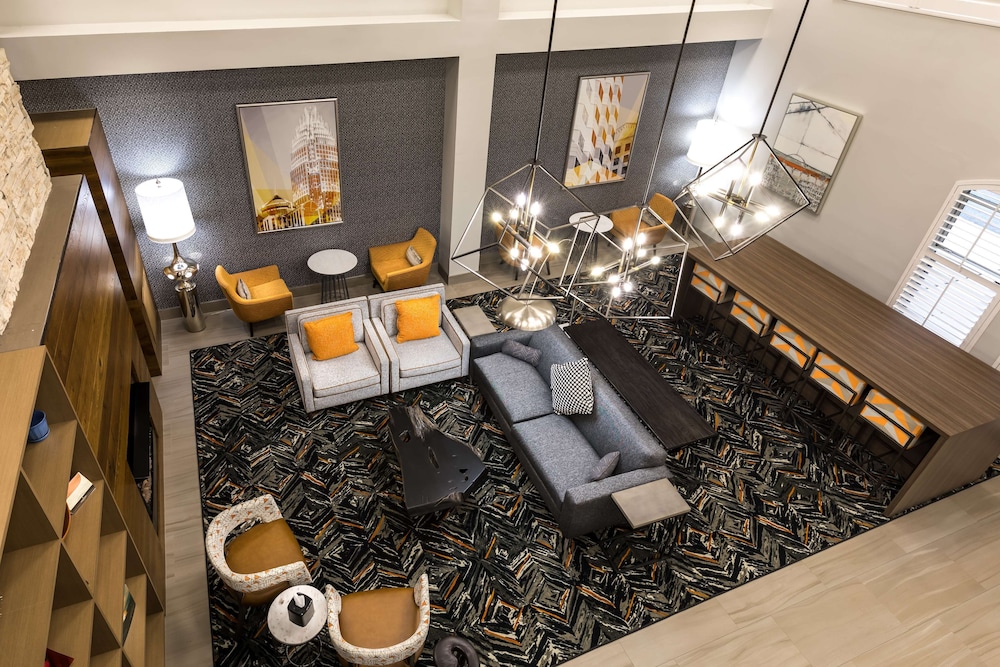 Country Inn & Suites By Radisson Lake Norman Huntersville NC 36/48