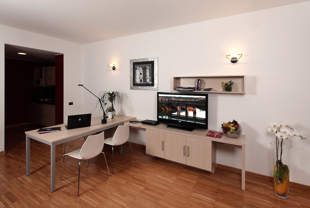 Euro Hotel Residence 29/42