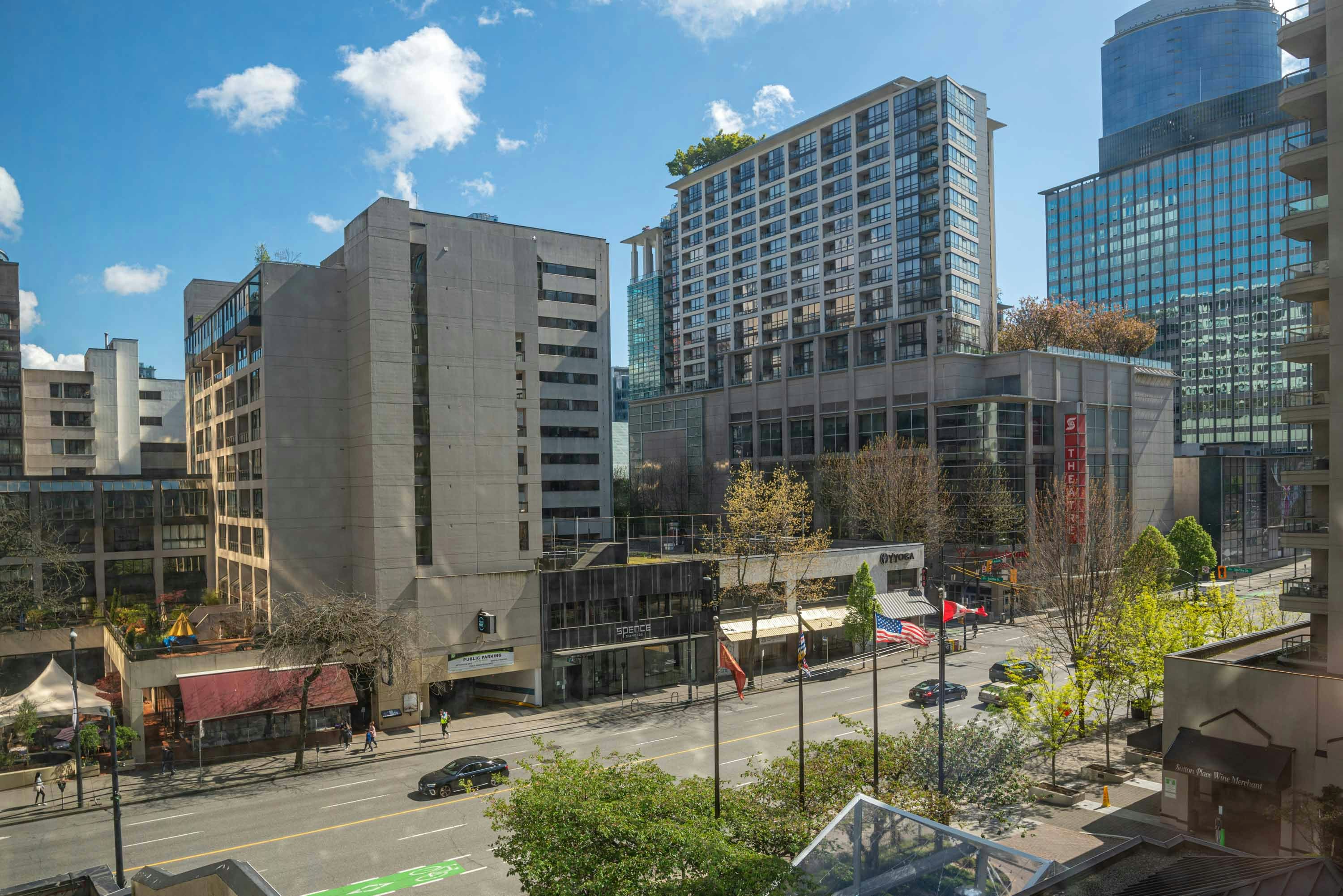 Sutton Place Hotel 53/55