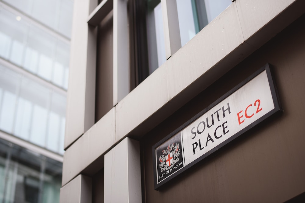 South Place Hotel 4/70