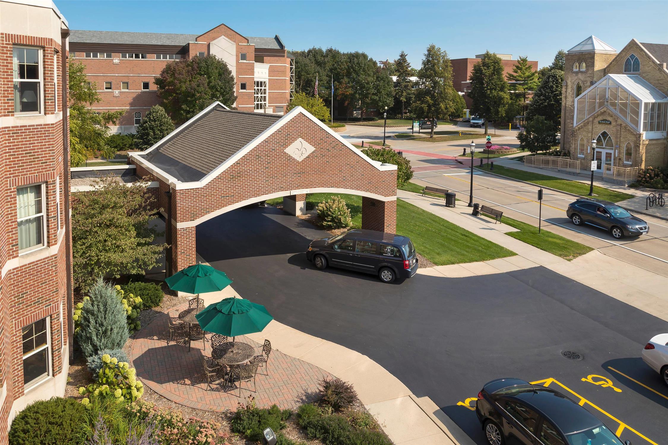 Kress Inn Ascend Hotel Collection 50/54