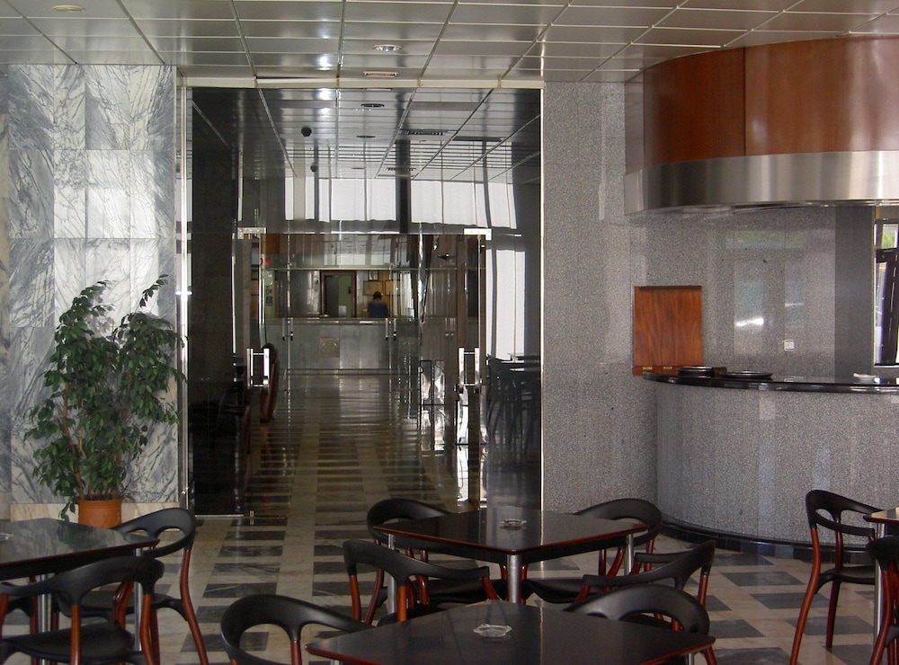 Hotel Turia 51/79