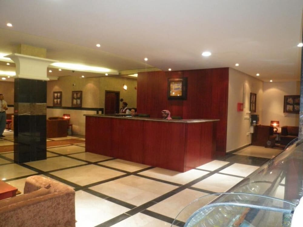 Almuhaidb Nadwaa Aparthotel 3/19