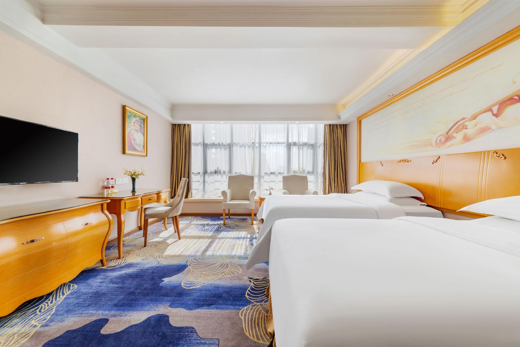 Vienna Hotel (Shenzhen Gongmingfa North Road) 22/34