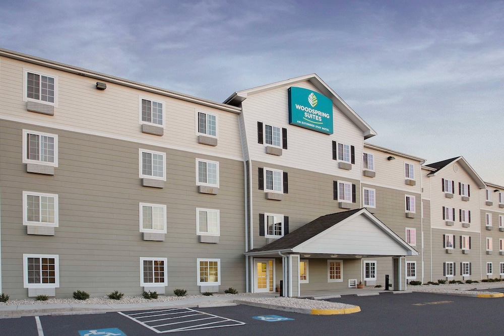 WoodSpring Suites Colonial Heights Fort Lee 9/11