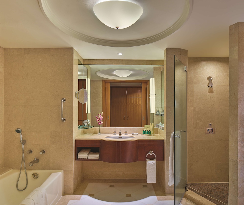 Horizon, Deluxe, King Bed، Makati Shangri-La 10/10