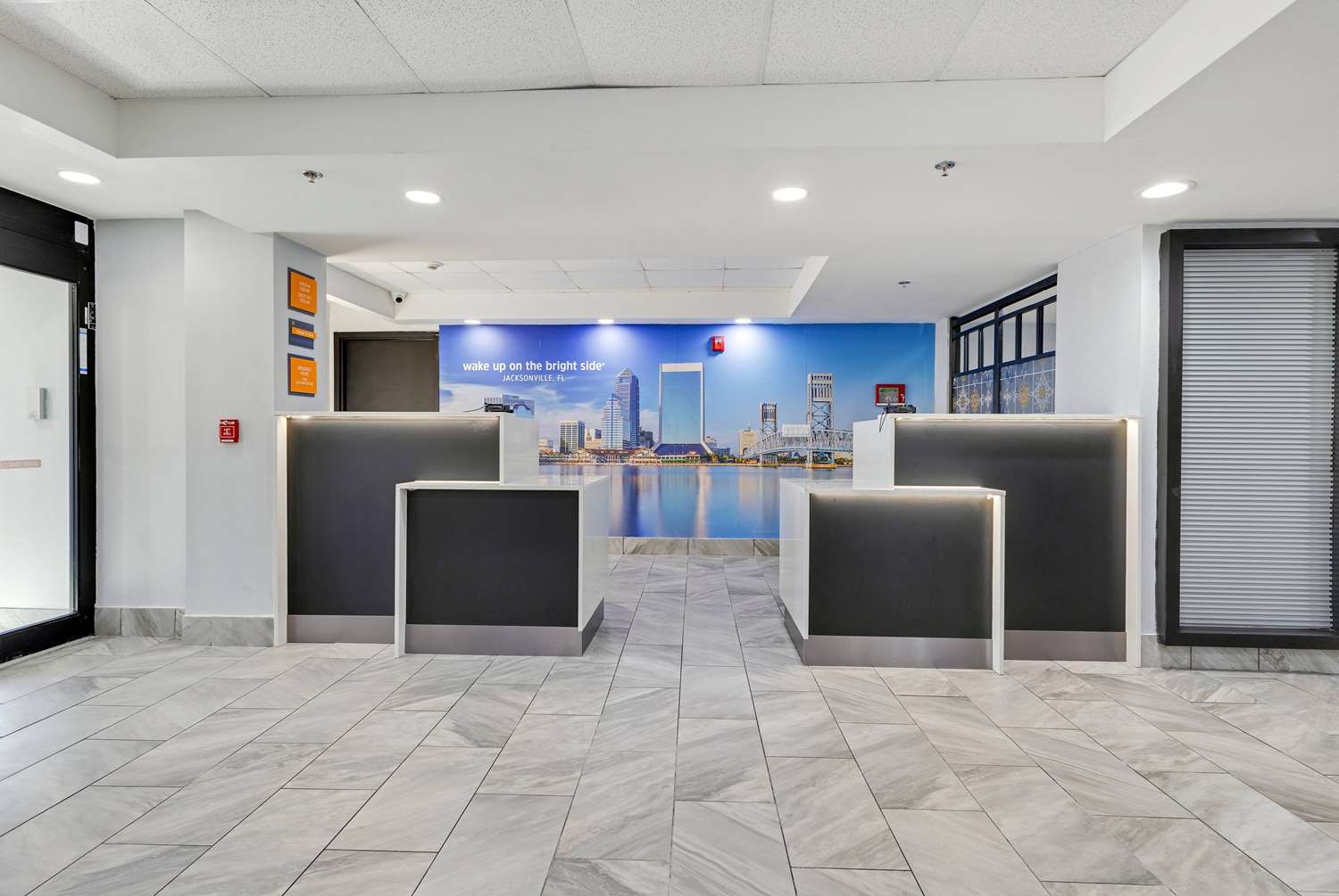 La Quinta Inn and Suites by Wyndham Jacksonville Mandarin 7/25
