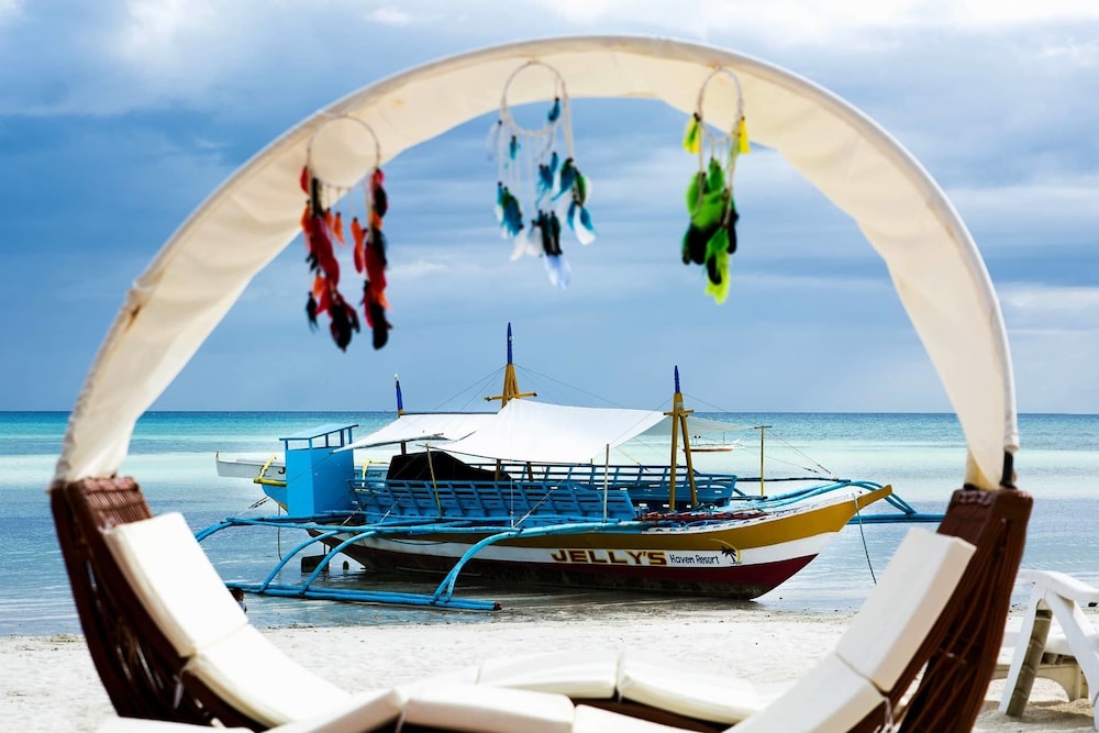 Jellys Haven Resort 31/35