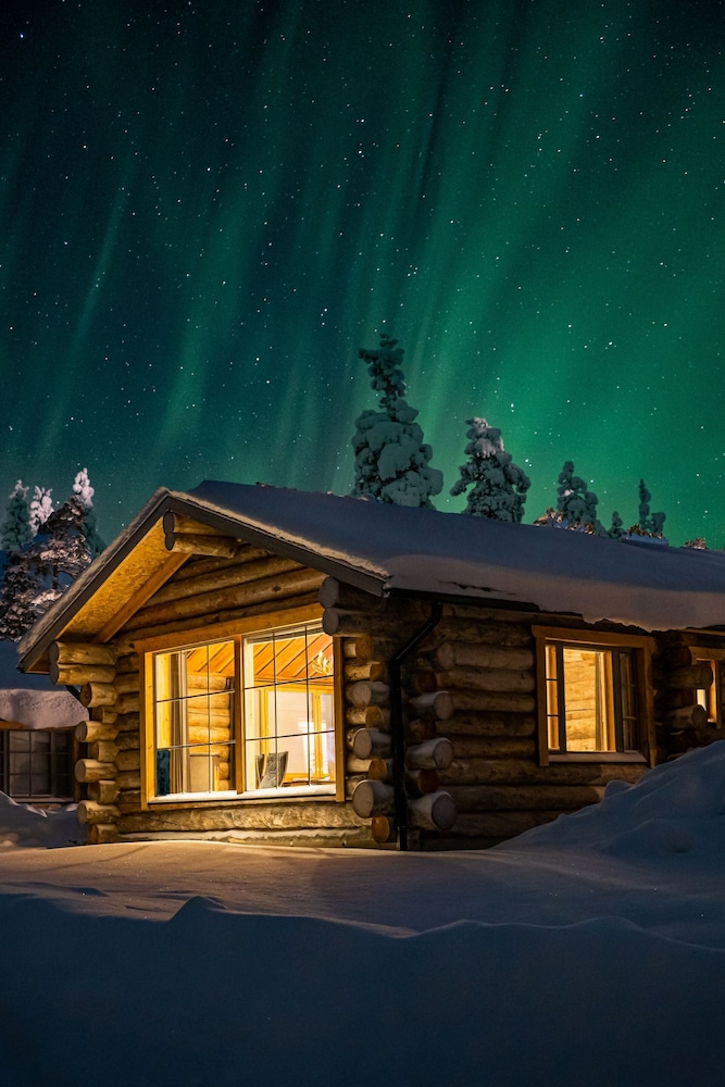 Wilderness Hotel Muotka 8/63