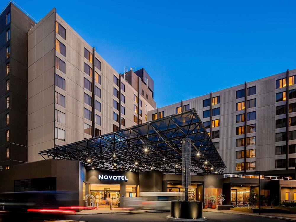 Novotel Sydney International Airport 2/72