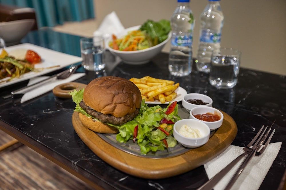 Elifim Resort Hotel 52/68