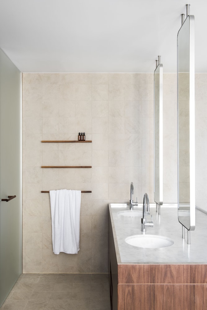 Hotel Indigo Sydney Potts Point 20/60