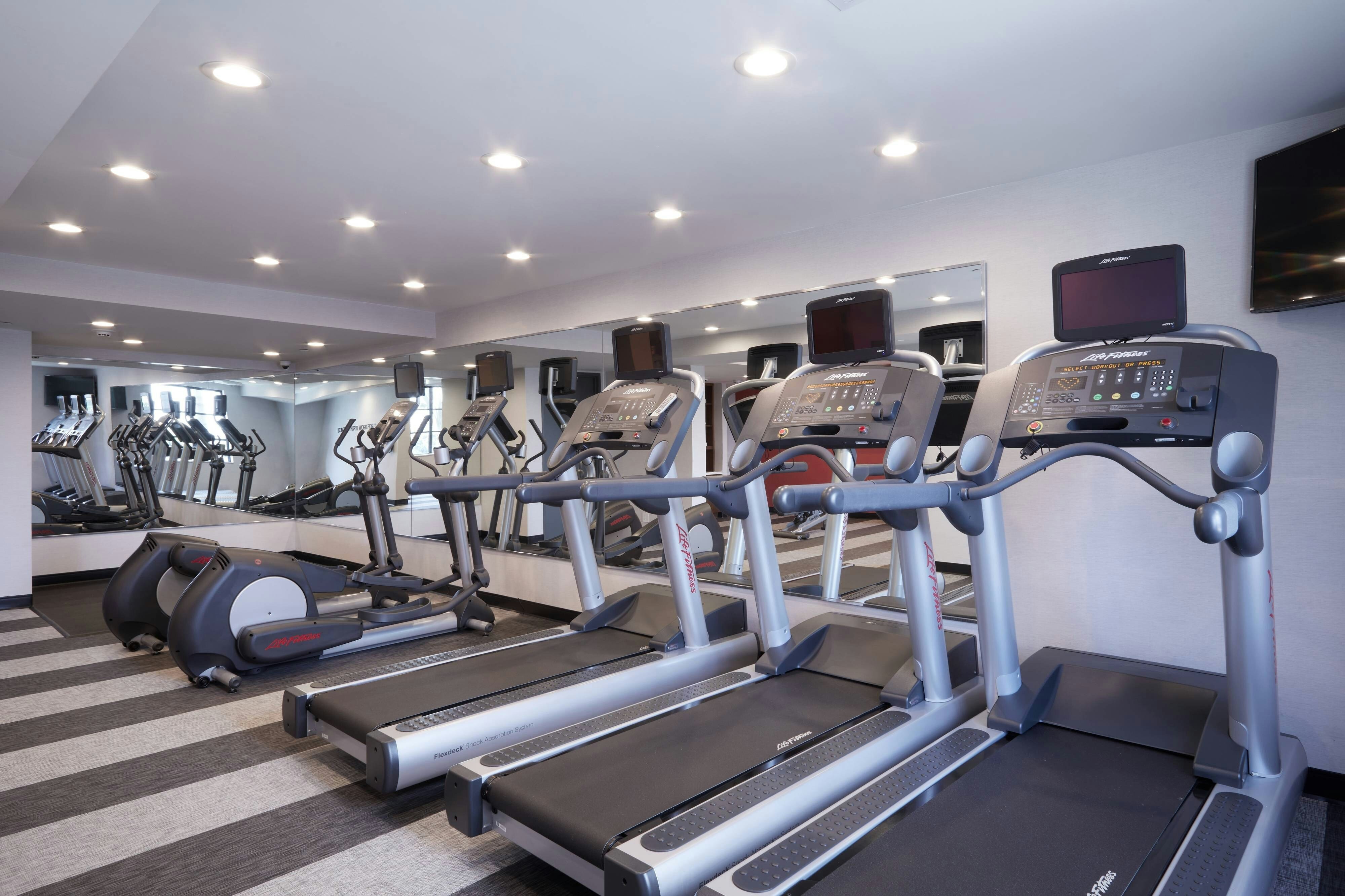 Fairfield Inn Suites By Marriott Camarillo 28/50