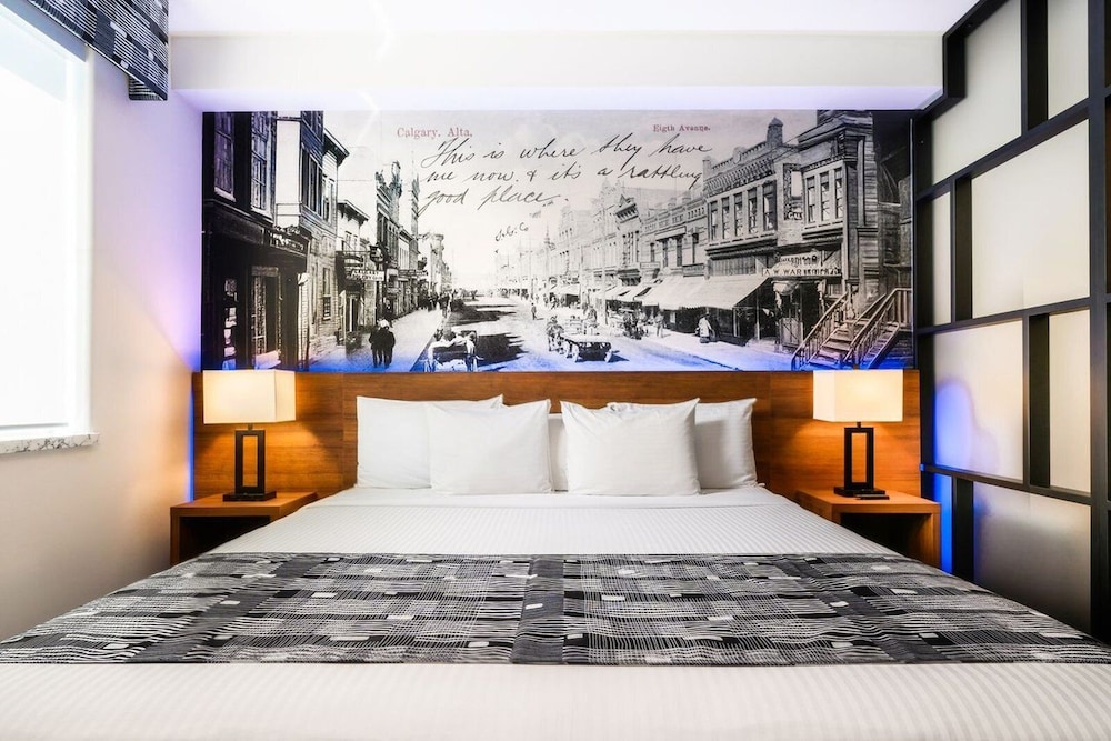 Acclaim Hotel By Clique 24/62