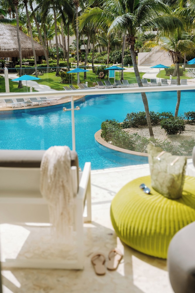 Iberostar Selection Riviera Cancun 49/63