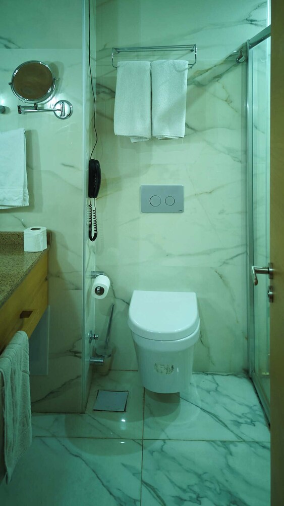 Rabat Resort Hotel 18/19