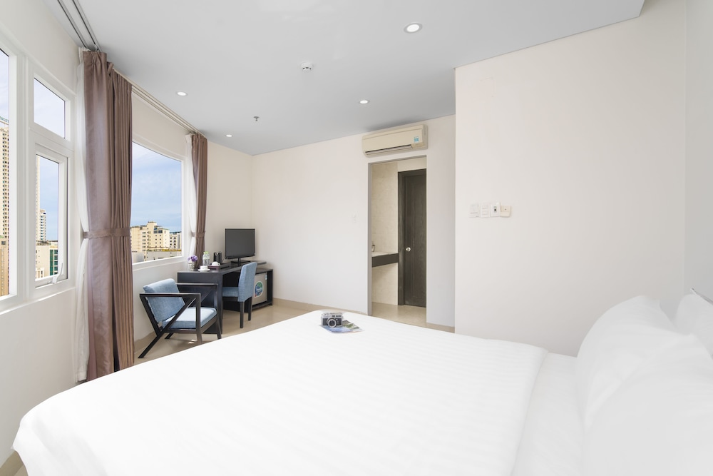 Golden Star Hotel 37/69