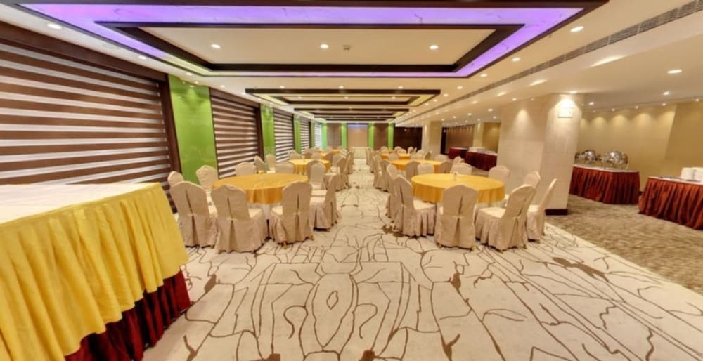 The Byke Suraj Plaza 56/64