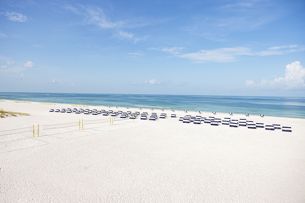 Dolphin Beach Resort 50/61