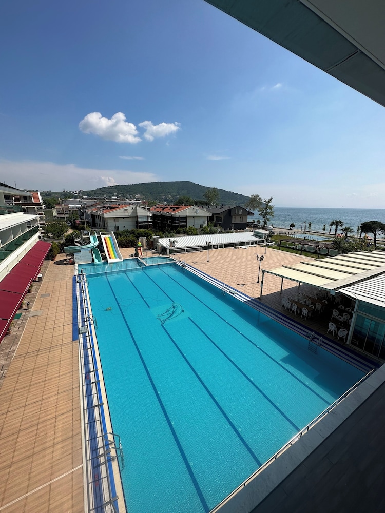 Cetin Prestige Resort 22/49